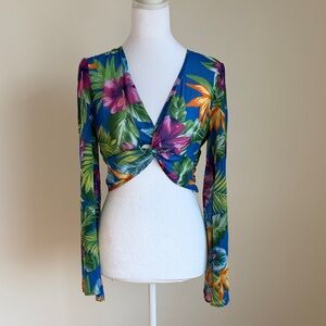 Forever 21 Tropical Twist-Front Crop Top